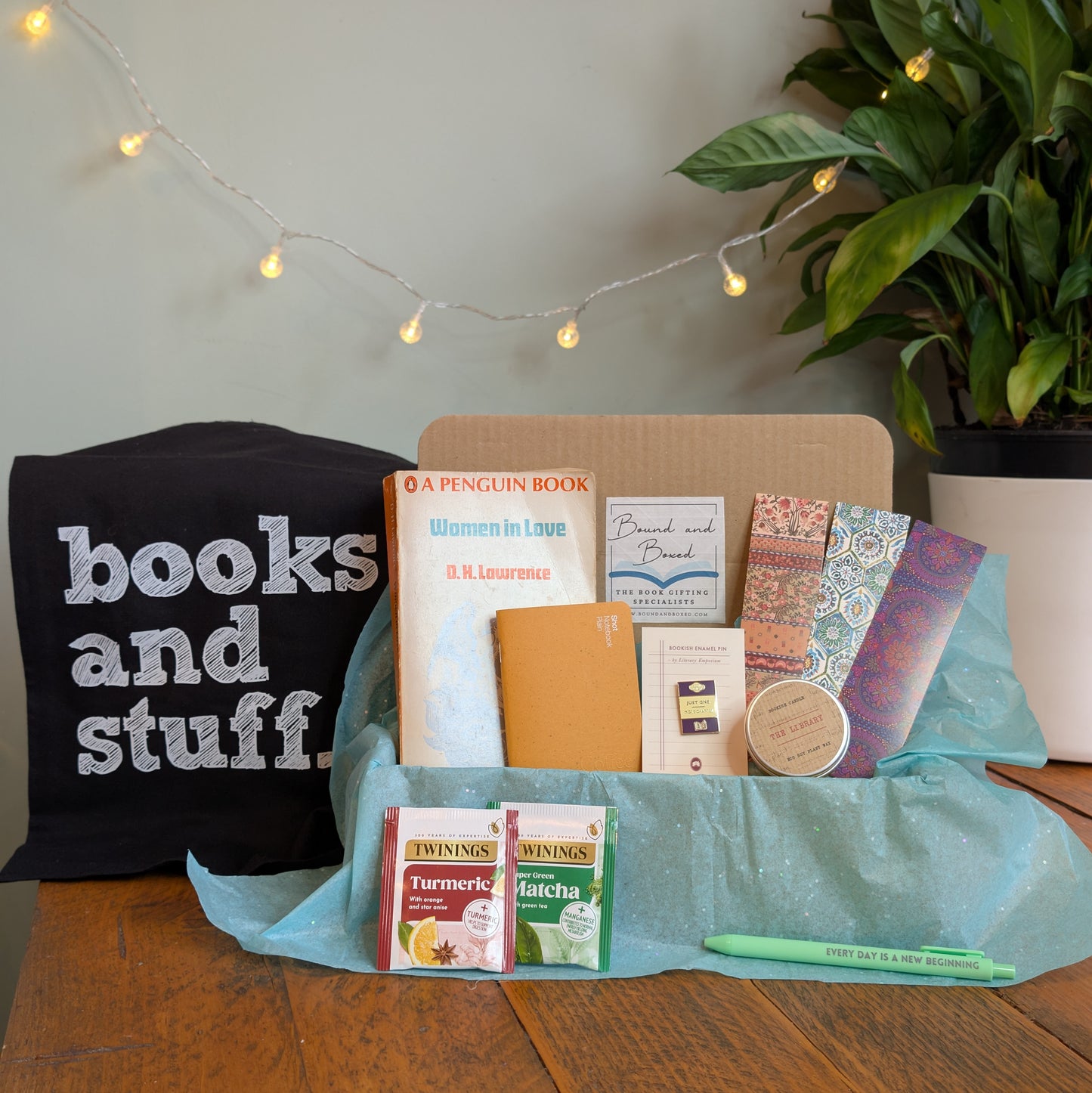 Vintage Penguin Book Box