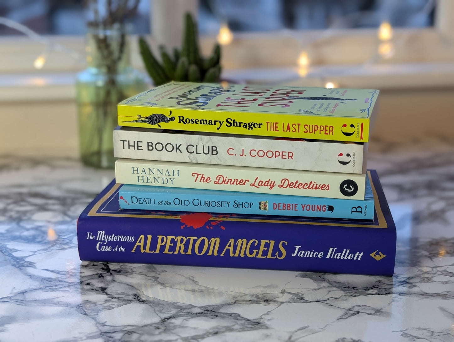 Cosy Crime Book Gift Box